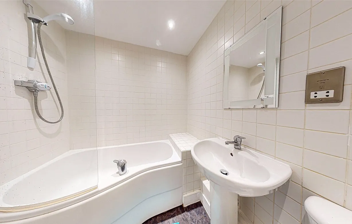 2 bedroom apartment for sale - Bentley Hurst