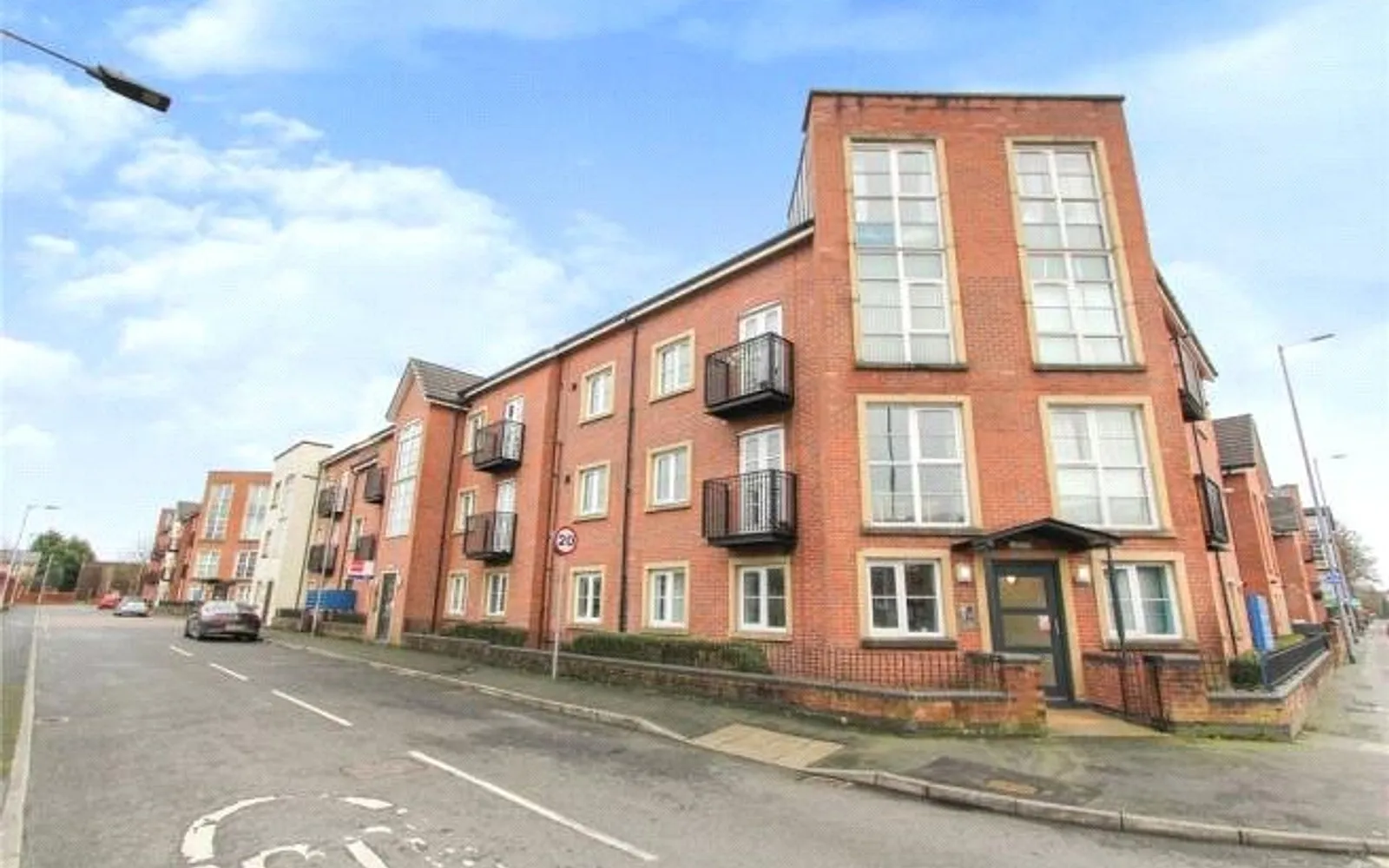 2 bedroom apartment for sale - Bentley Hurst