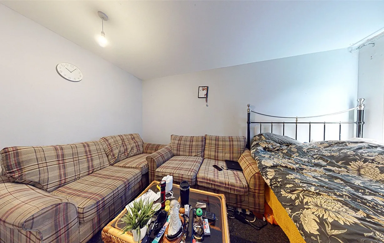 2 bedroom apartment for sale - Bentley Hurst