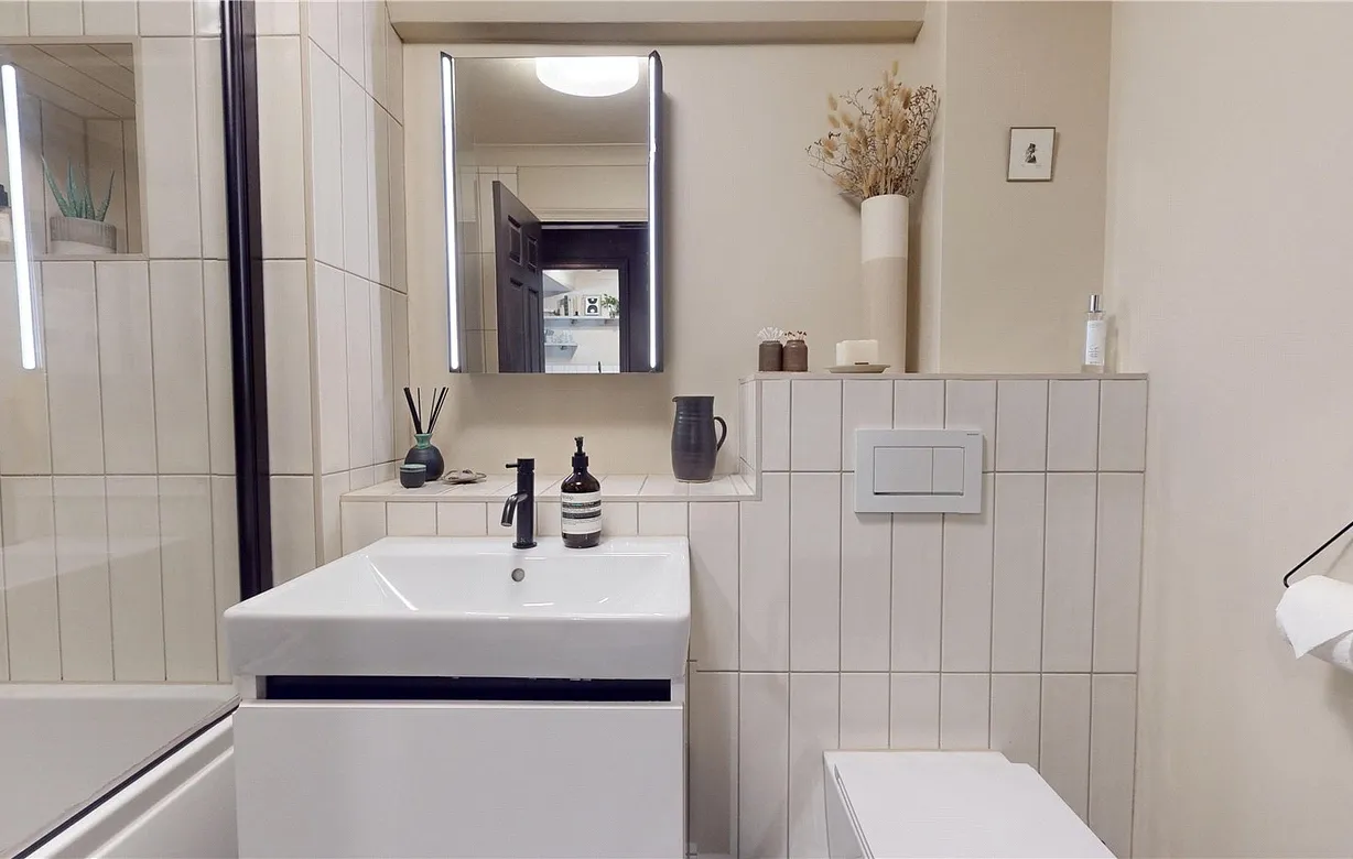 1 bedroom apartment for sale - Bentley Hurst