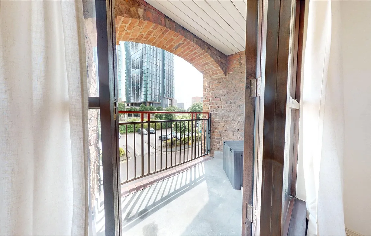 1 bedroom apartment for sale - Bentley Hurst