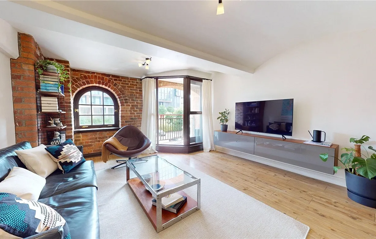1 bedroom apartment for sale - Bentley Hurst