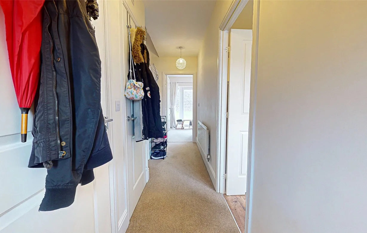 4 bedroom Property for sale - Bentley Hurst