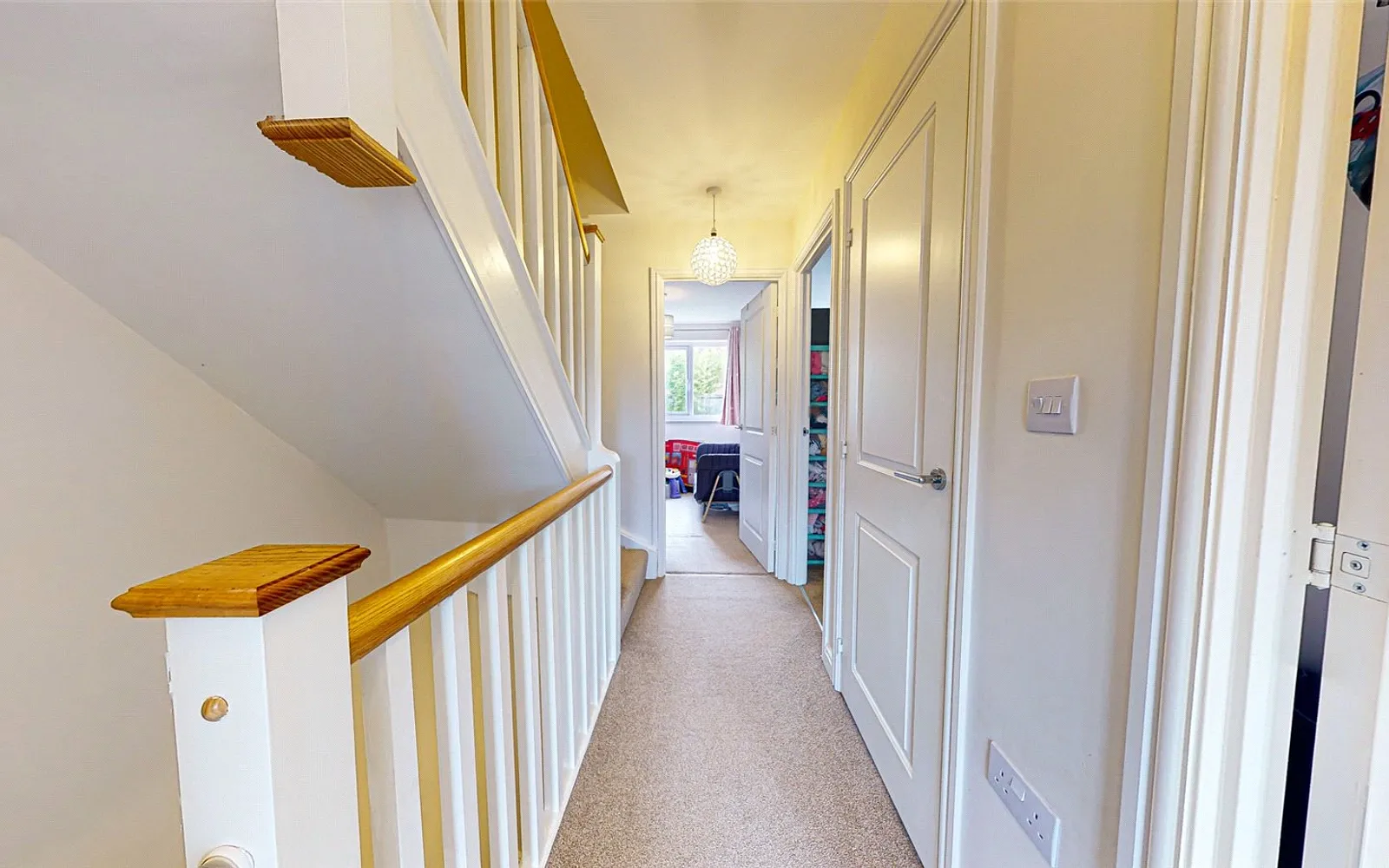 4 bedroom Property for sale - Bentley Hurst