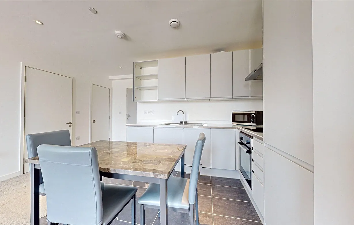 2 bedroom apartment for sale - Bentley Hurst