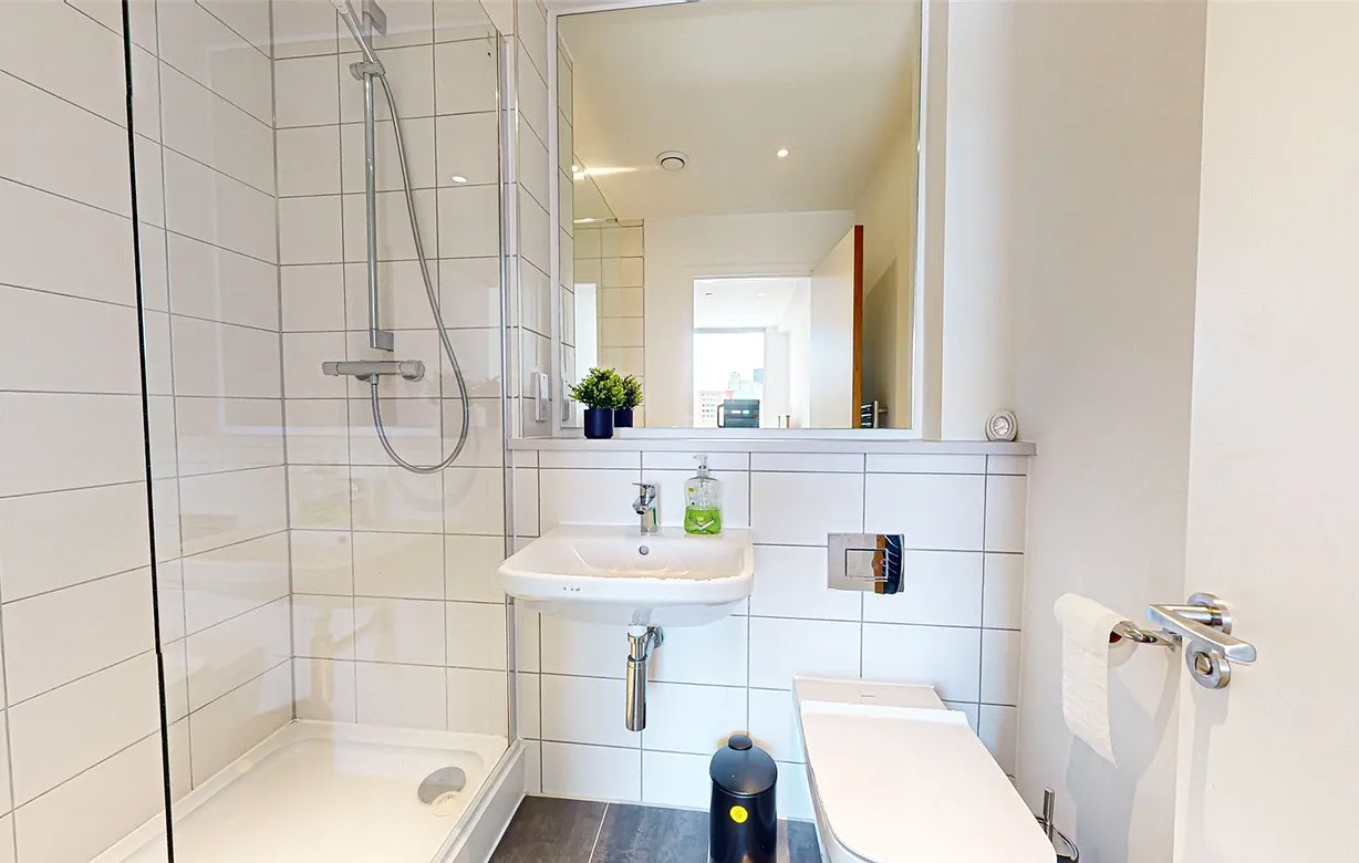 2 bedroom apartment for sale - Bentley Hurst