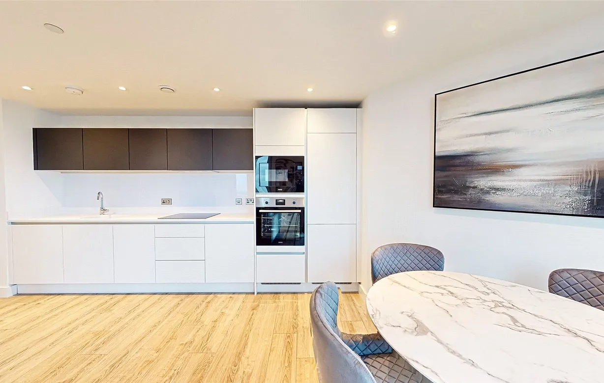 2 bedroom apartment to rent - Bentley Hurst