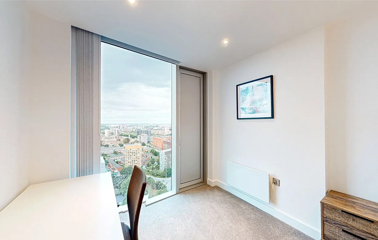 2 bedroom apartment to rent - Bentley Hurst