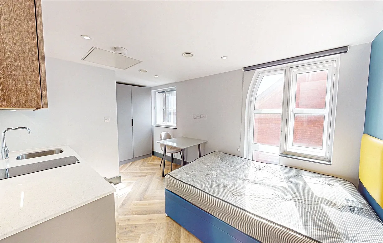 1 bedroom apartment for sale - Bentley Hurst