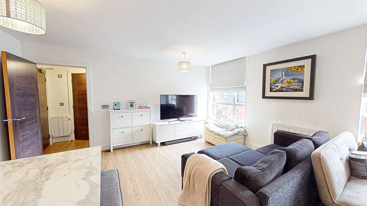 1 bedroom apartment for sale - Bentley Hurst