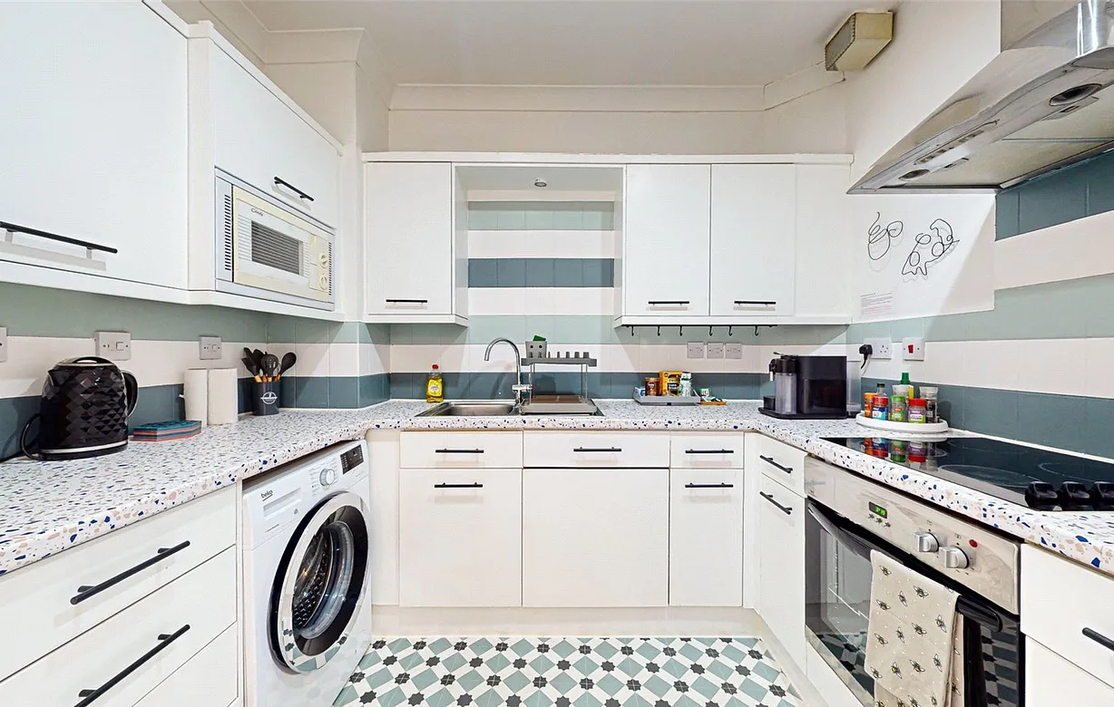 1 bedroom apartment for sale - Bentley Hurst