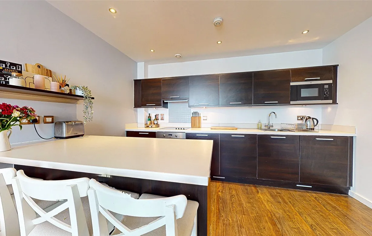 2 bedroom apartment for sale - Bentley Hurst