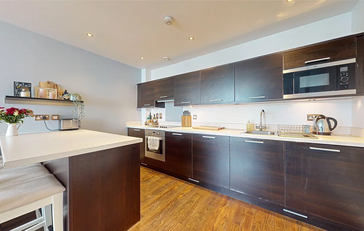 2 bedroom apartment for sale - Bentley Hurst