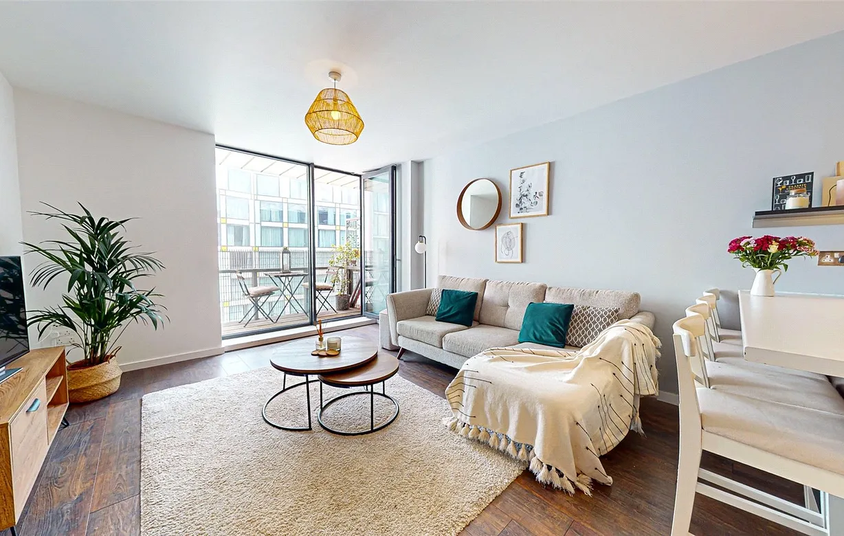 2 bedroom apartment for sale - Bentley Hurst