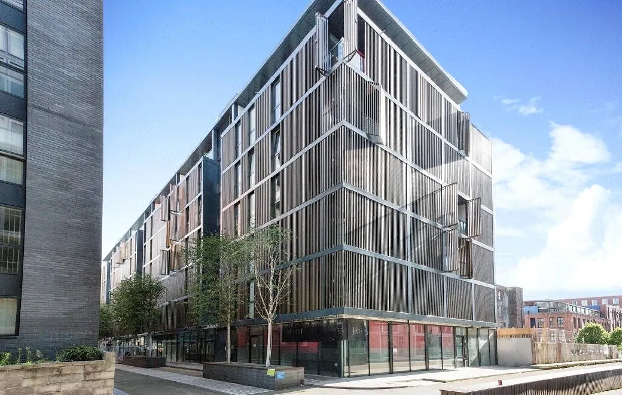 2 bedroom apartment to rent - Bentley Hurst