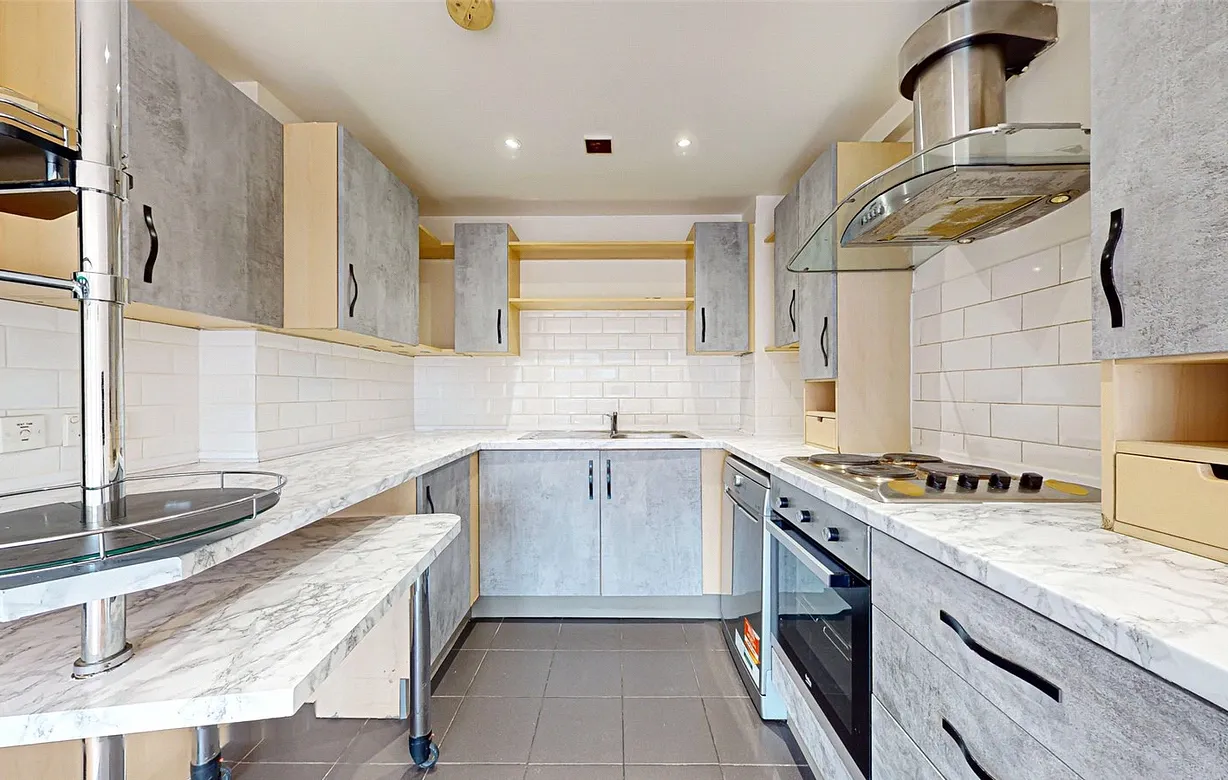 1 bedroom apartment for sale - Bentley Hurst