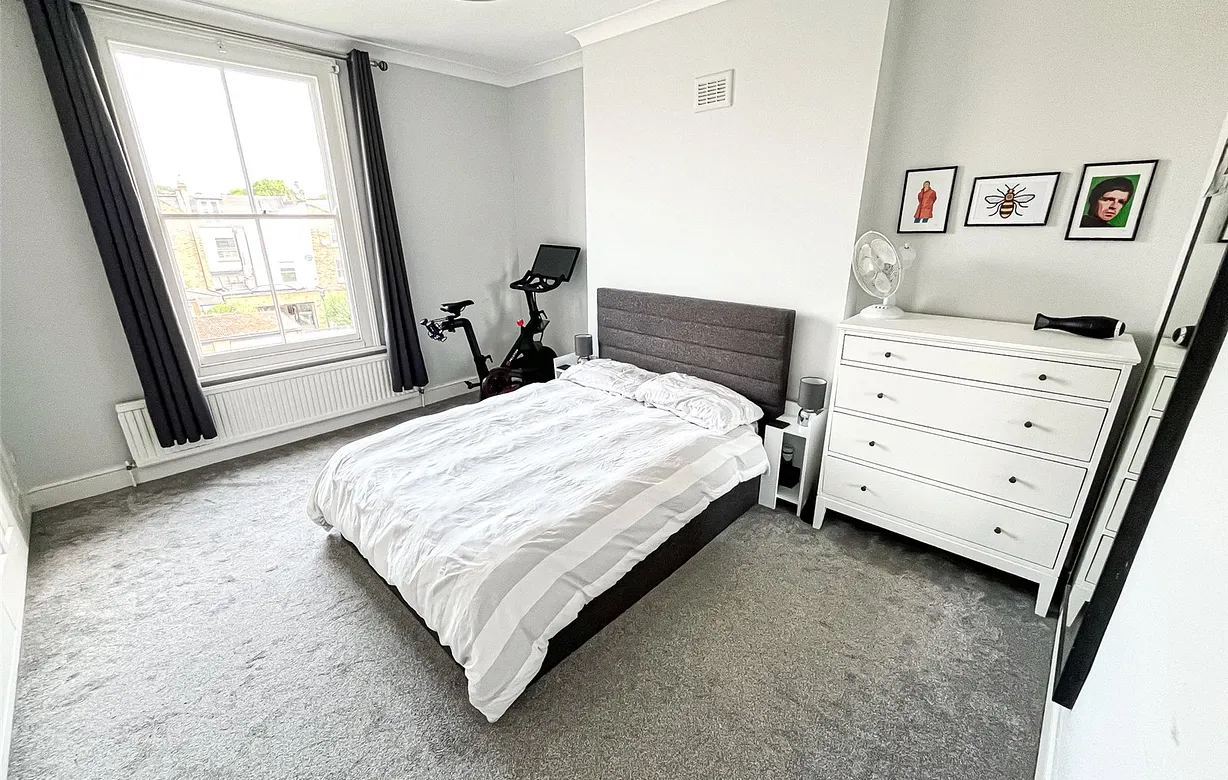 1 bedroom apartment to rent - Bentley Hurst