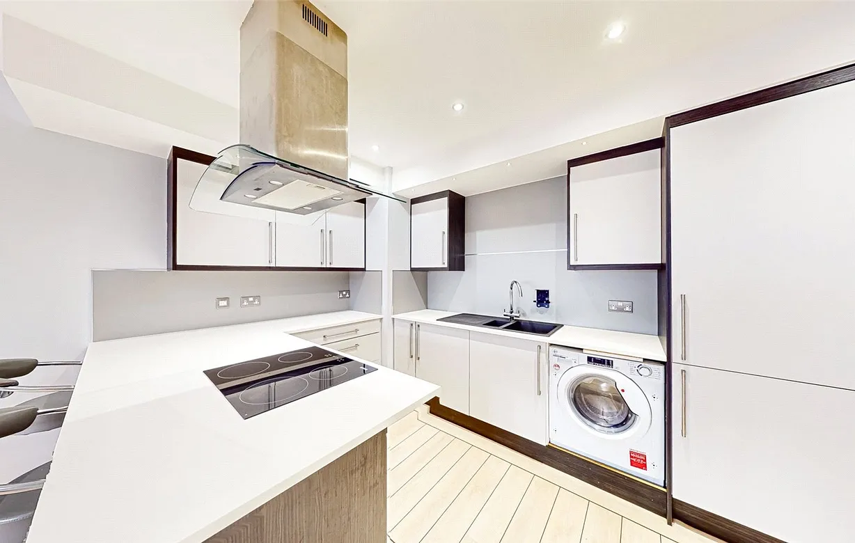2 bedroom apartment to rent - Bentley Hurst