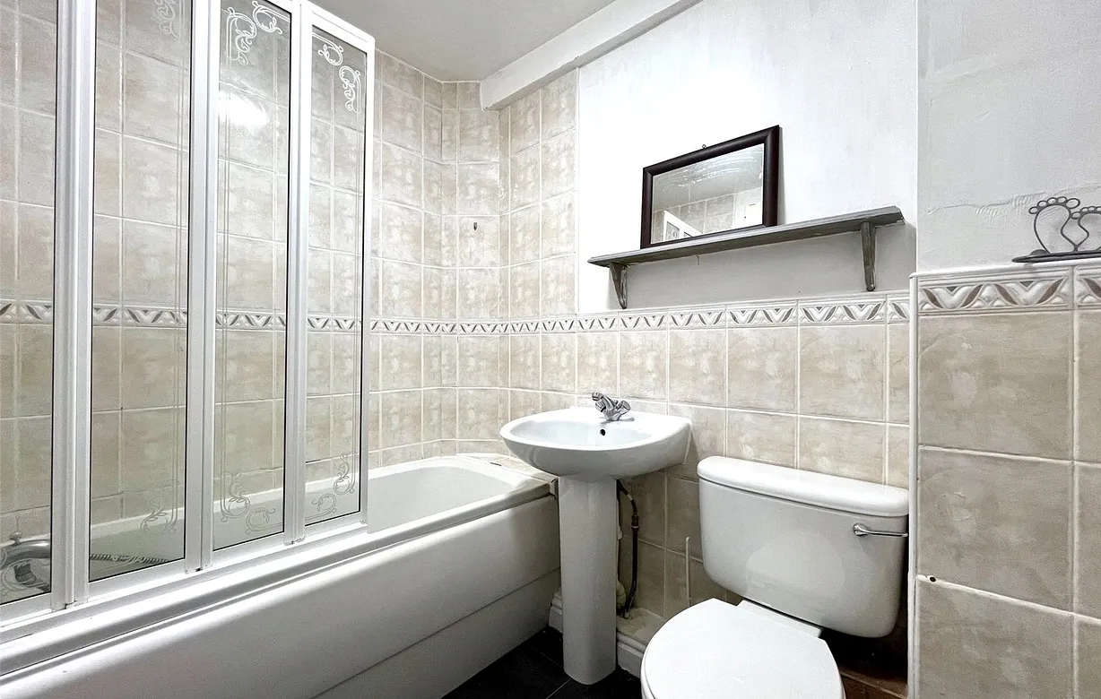 1 bedroom apartment to rent - Bentley Hurst