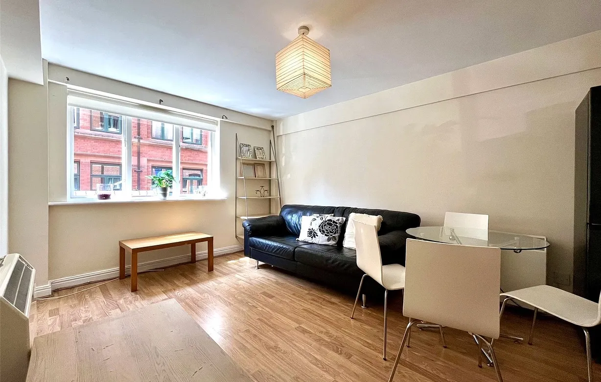 1 bedroom apartment to rent - Bentley Hurst