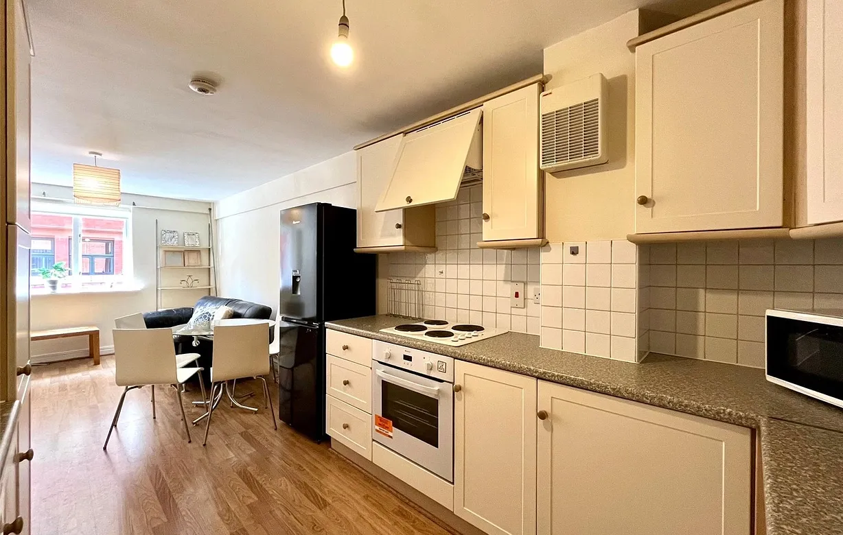 1 bedroom apartment to rent - Bentley Hurst
