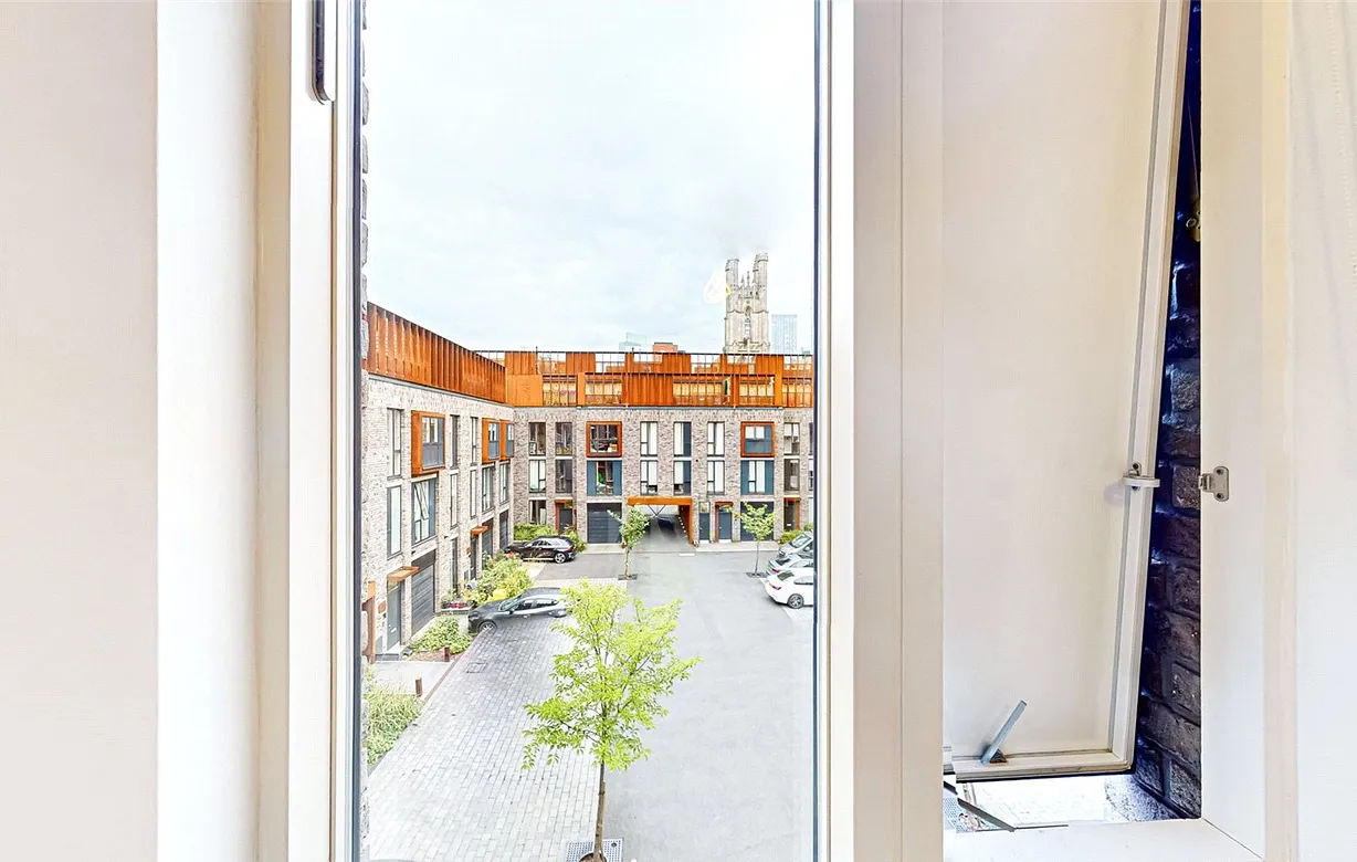 3 bedroom townhouse to rent - Bentley Hurst