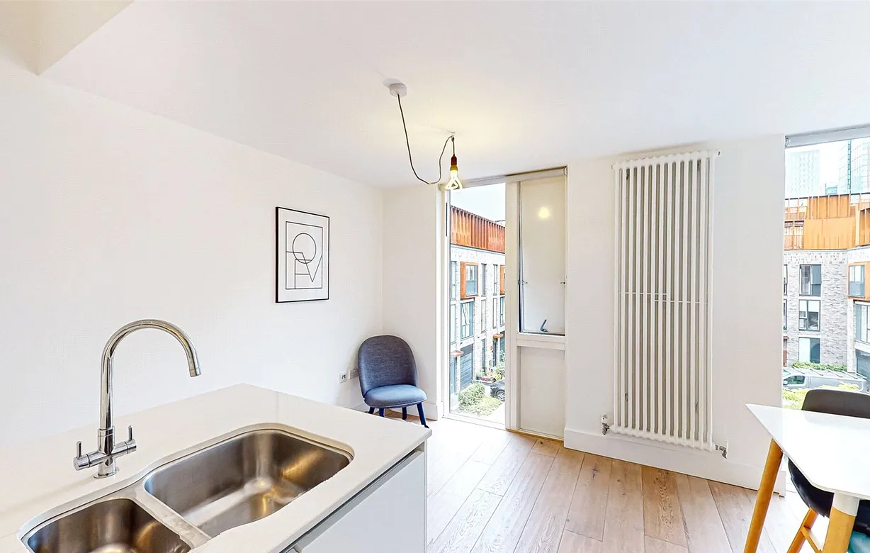 3 bedroom townhouse to rent - Bentley Hurst