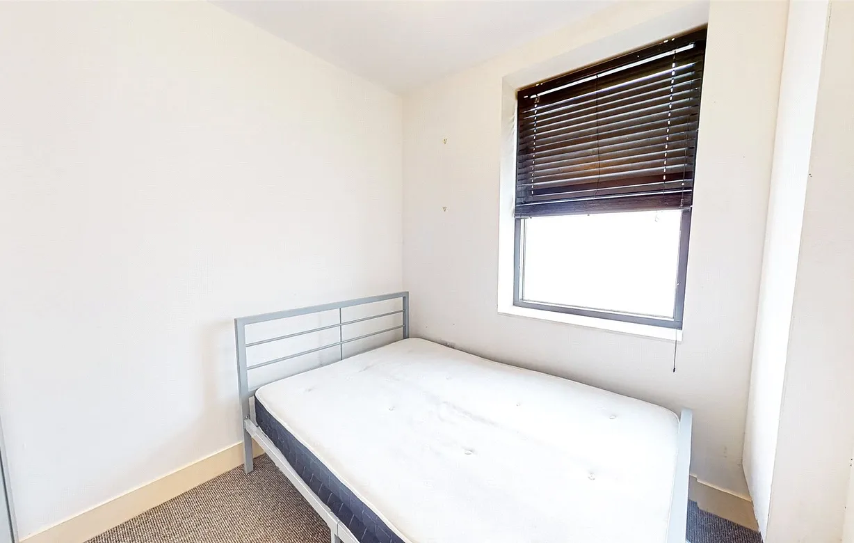 2 bedroom house to rent - Bentley Hurst