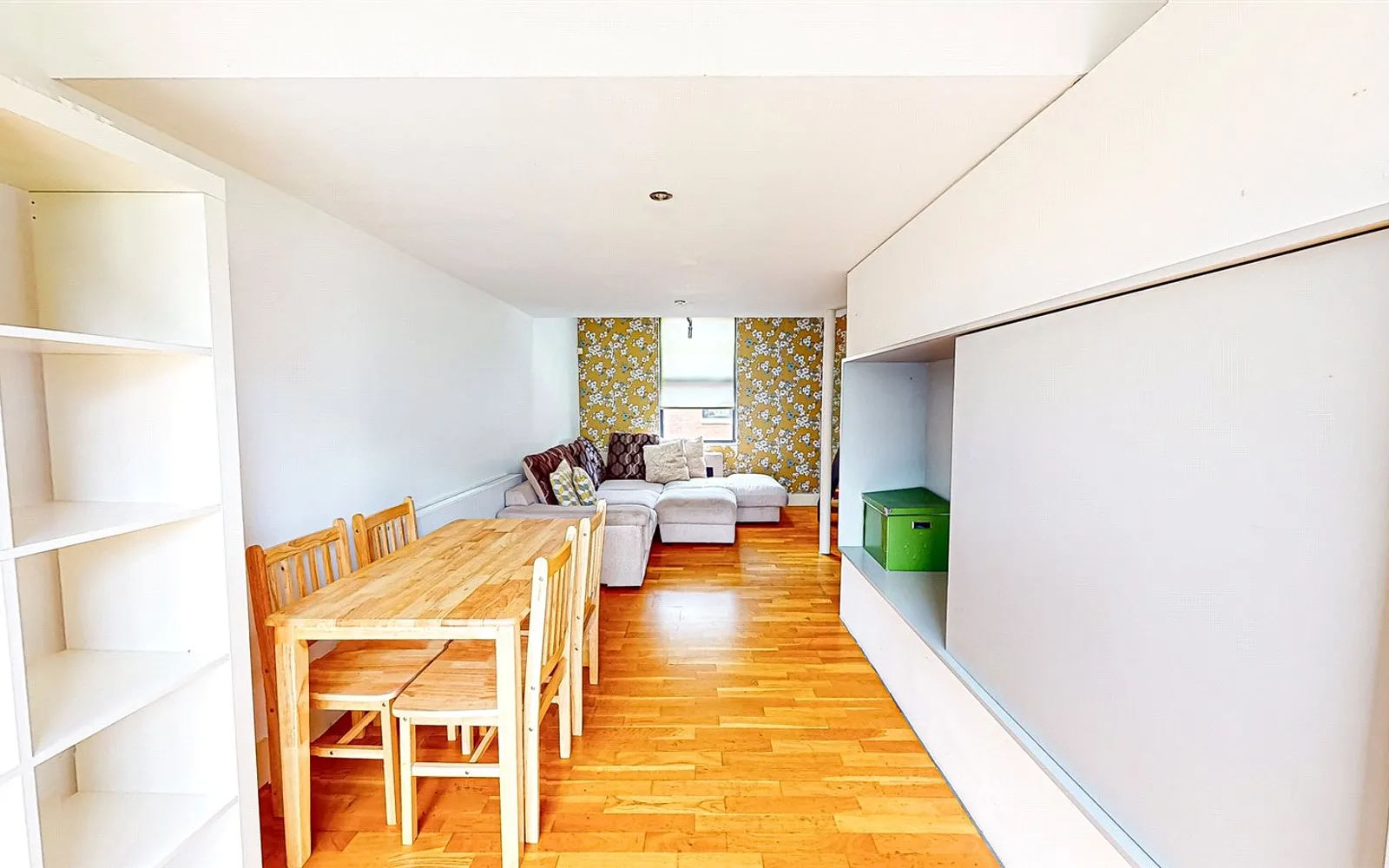 2 bedroom house to rent - Bentley Hurst