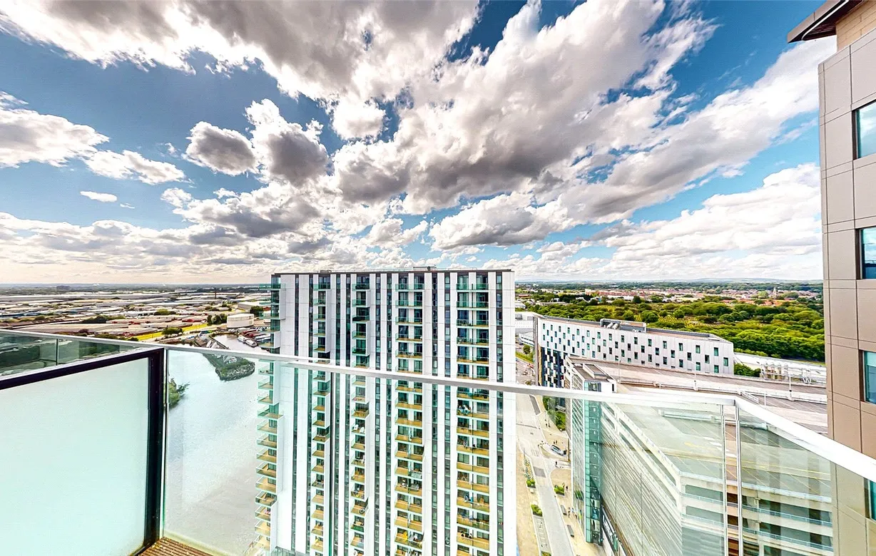 1 bedroom apartment to rent - Bentley Hurst