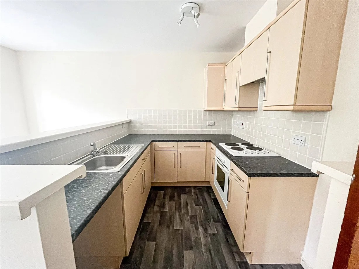2 bedroom apartment to rent - Bentley Hurst