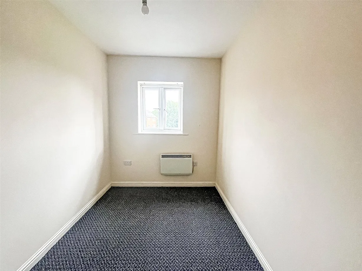 2 bedroom apartment to rent - Bentley Hurst