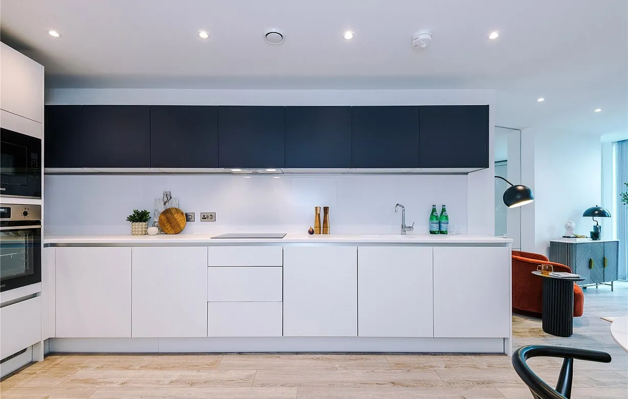 2 bedroom apartment to rent - Bentley Hurst