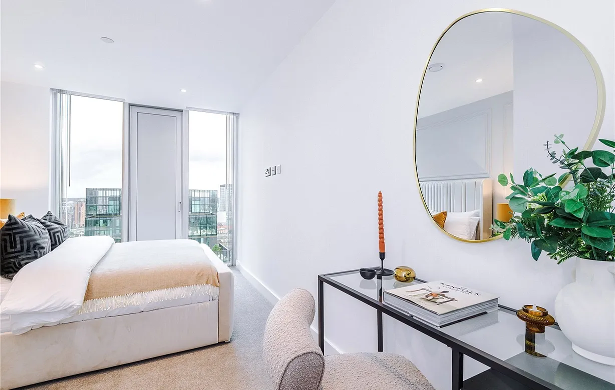 2 bedroom apartment to rent - Bentley Hurst