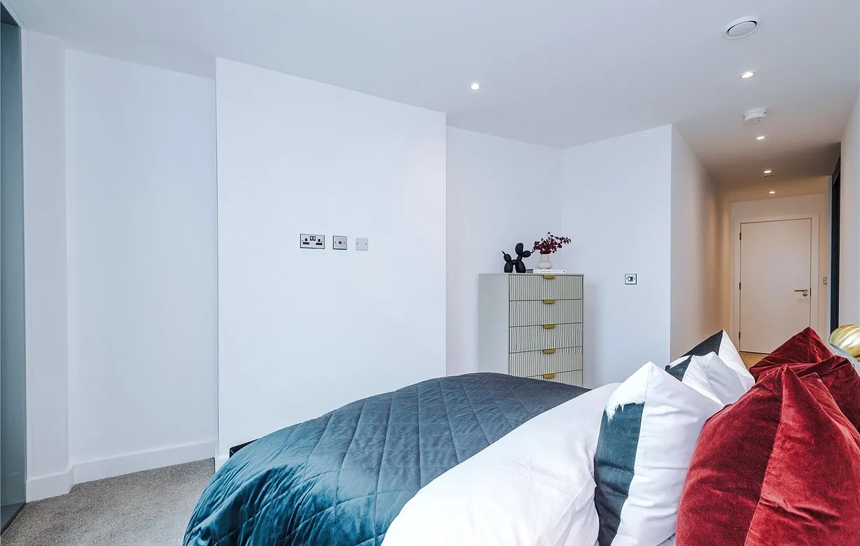 2 bedroom apartment to rent - Bentley Hurst