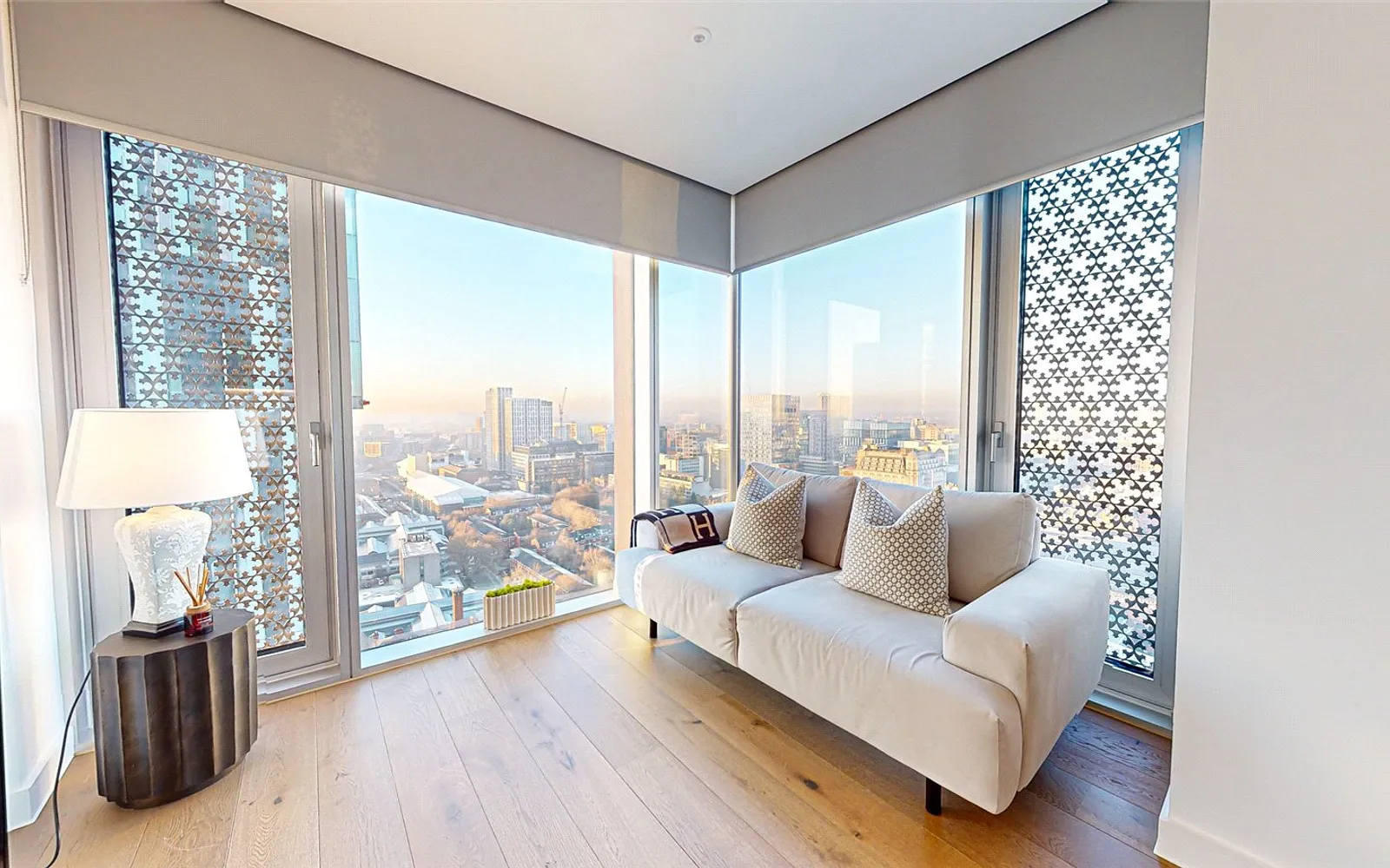 2 bedroom apartment for sale - Bentley Hurst