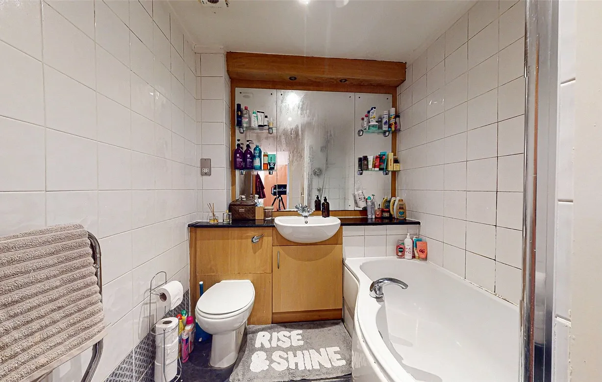 2 bedroom apartment for sale - Bentley Hurst