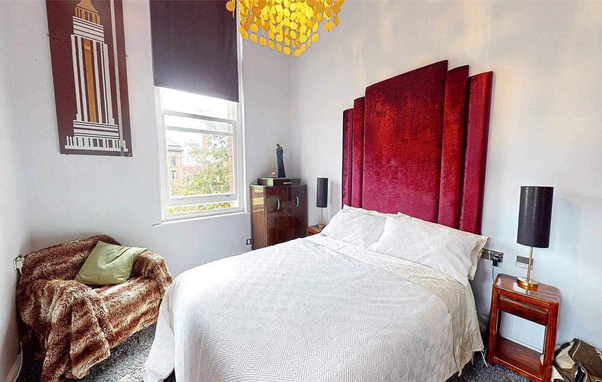 2 bedroom apartment for sale - Bentley Hurst