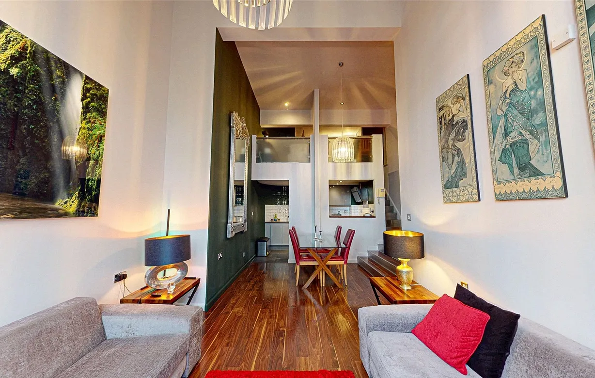 2 bedroom apartment for sale - Bentley Hurst