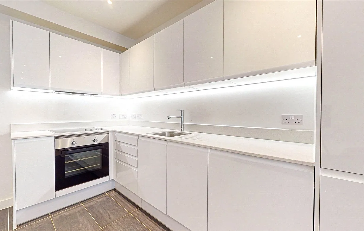 2 bedroom apartment to rent - Bentley Hurst