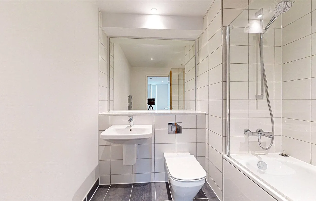 2 bedroom apartment to rent - Bentley Hurst