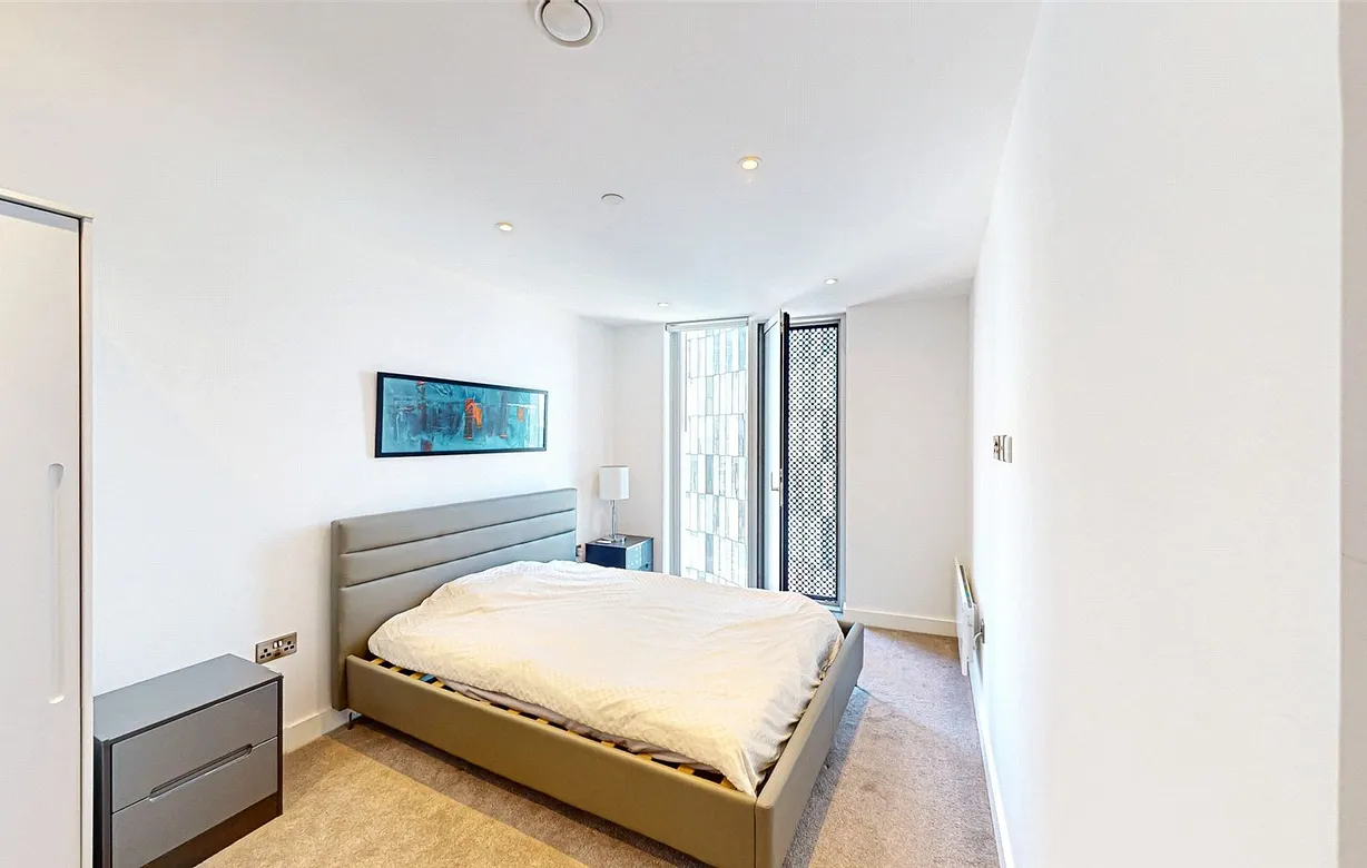 2 bedroom apartment for sale - Bentley Hurst