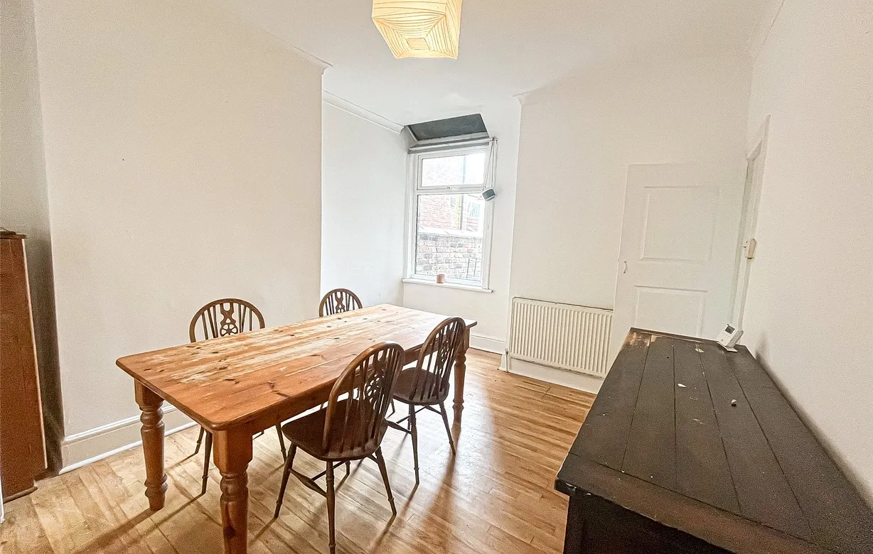 3 bedroom house to rent - Bentley Hurst