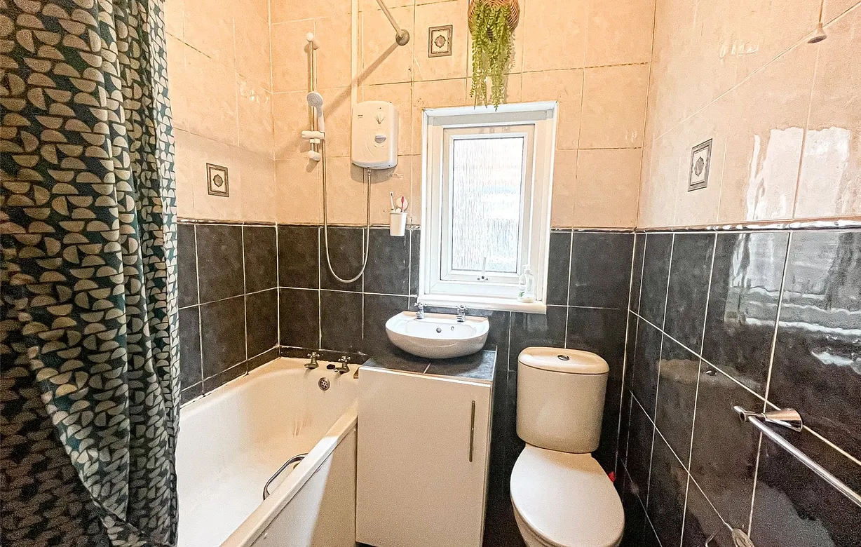 3 bedroom house to rent - Bentley Hurst