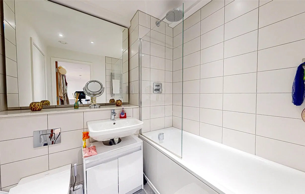 1 bedroom apartment for sale - Bentley Hurst