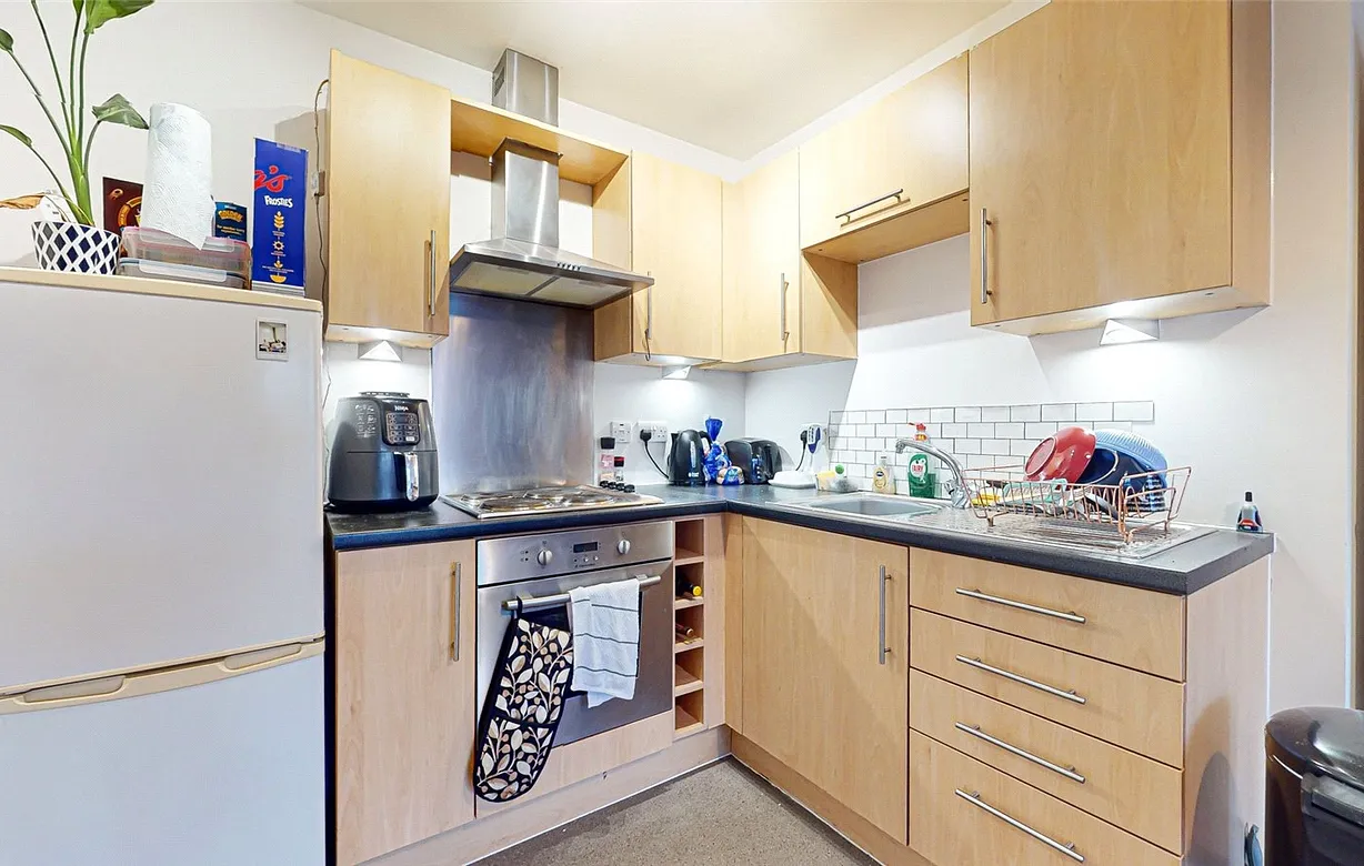 1 bedroom apartment to rent - Bentley Hurst