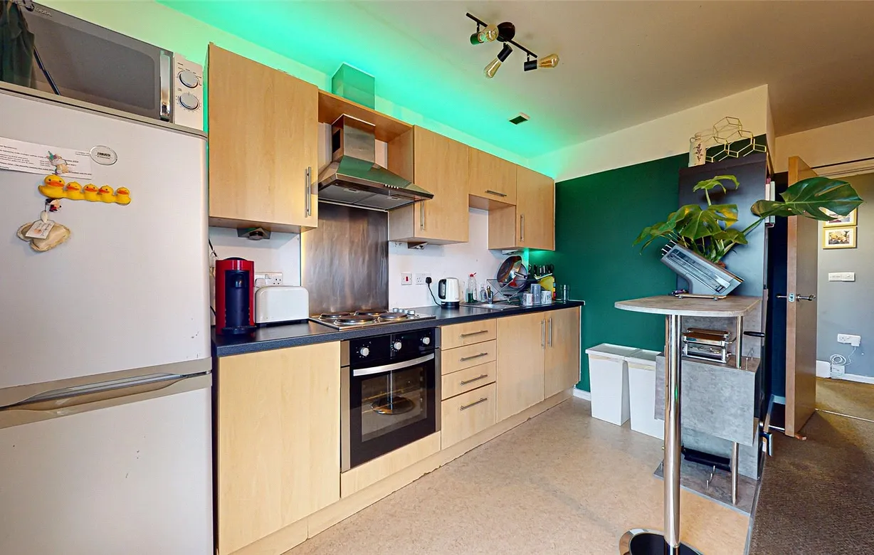 2 bedroom apartment for sale - Bentley Hurst