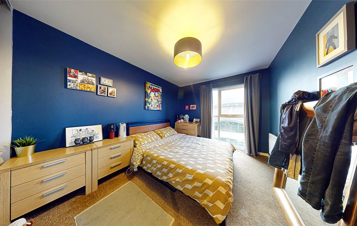 2 bedroom apartment for sale - Bentley Hurst