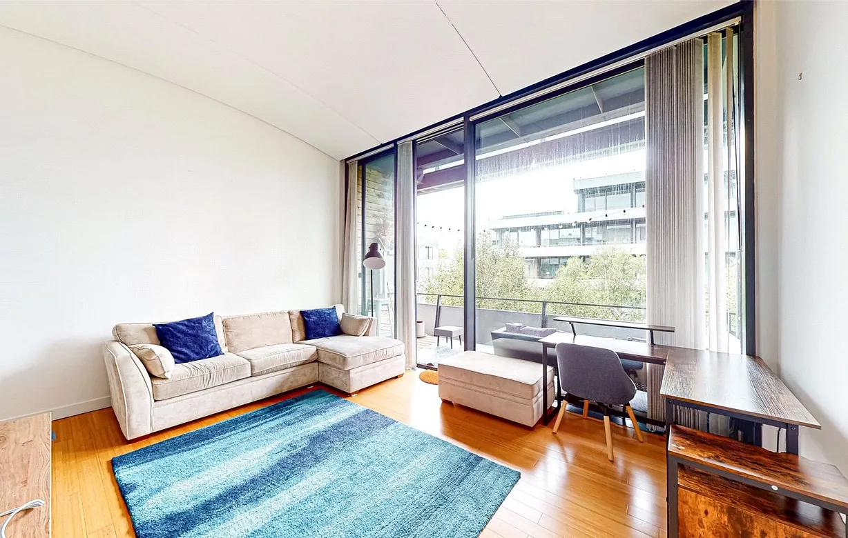 2 bedroom apartment to rent - Bentley Hurst