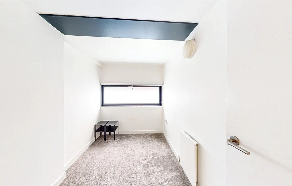 2 bedroom apartment to rent - Bentley Hurst